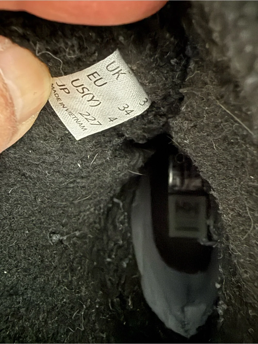 Helly Hansen Kids Black Insulated Snow Boots with Faux-Fur Cuff Size 4